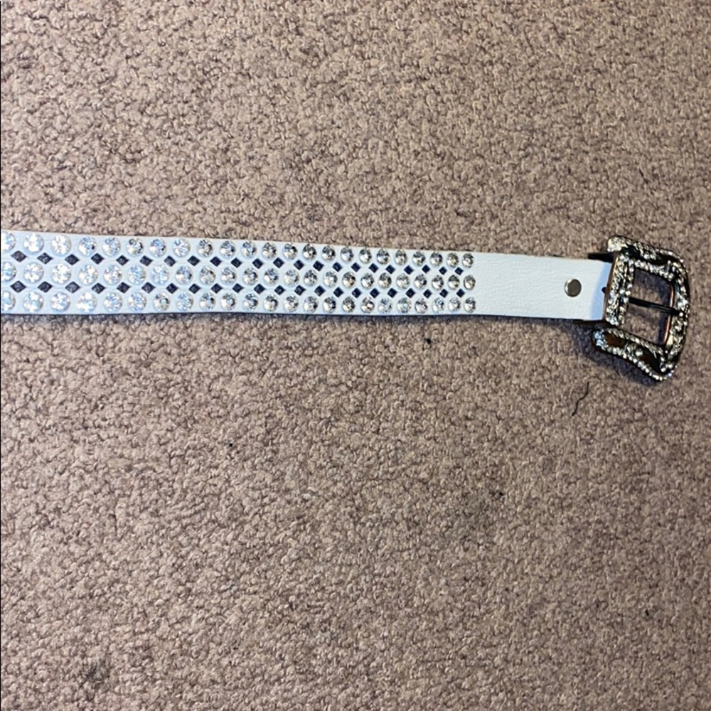 Men’s Rime Stone Belt Size 32 White
